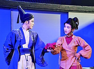 “破圈”后 传统戏曲如何更眩惑年青东说念主 “破圈”后 传统戏曲如何更眩惑年青东说念主